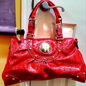 Large Fashionable Handbag 👜 ♥️